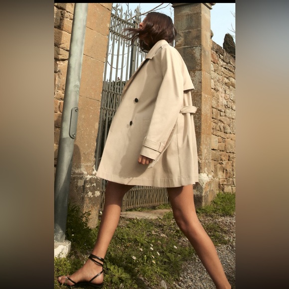 Zara Jackets & Blazers - Zara White Trench Coat Jacket Banana Republic MK Kors H&M J Crew Loft M/L 6/8